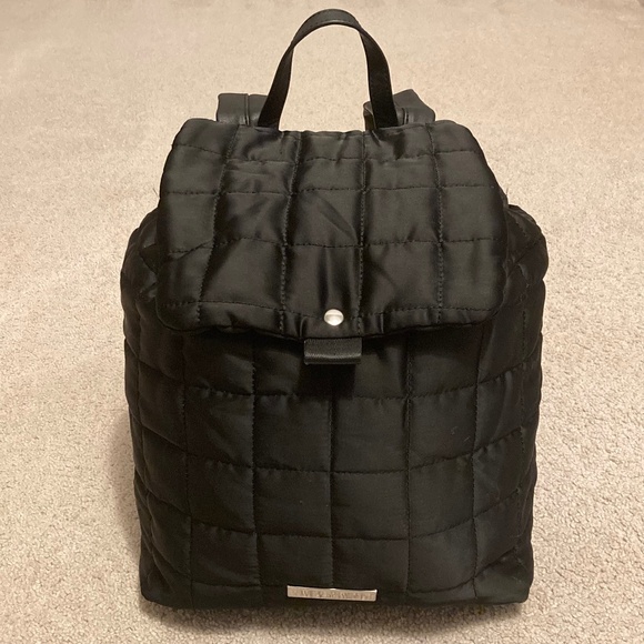 Wear Moi DIV103 Black Quilted Backpack - Picture 1 of 10